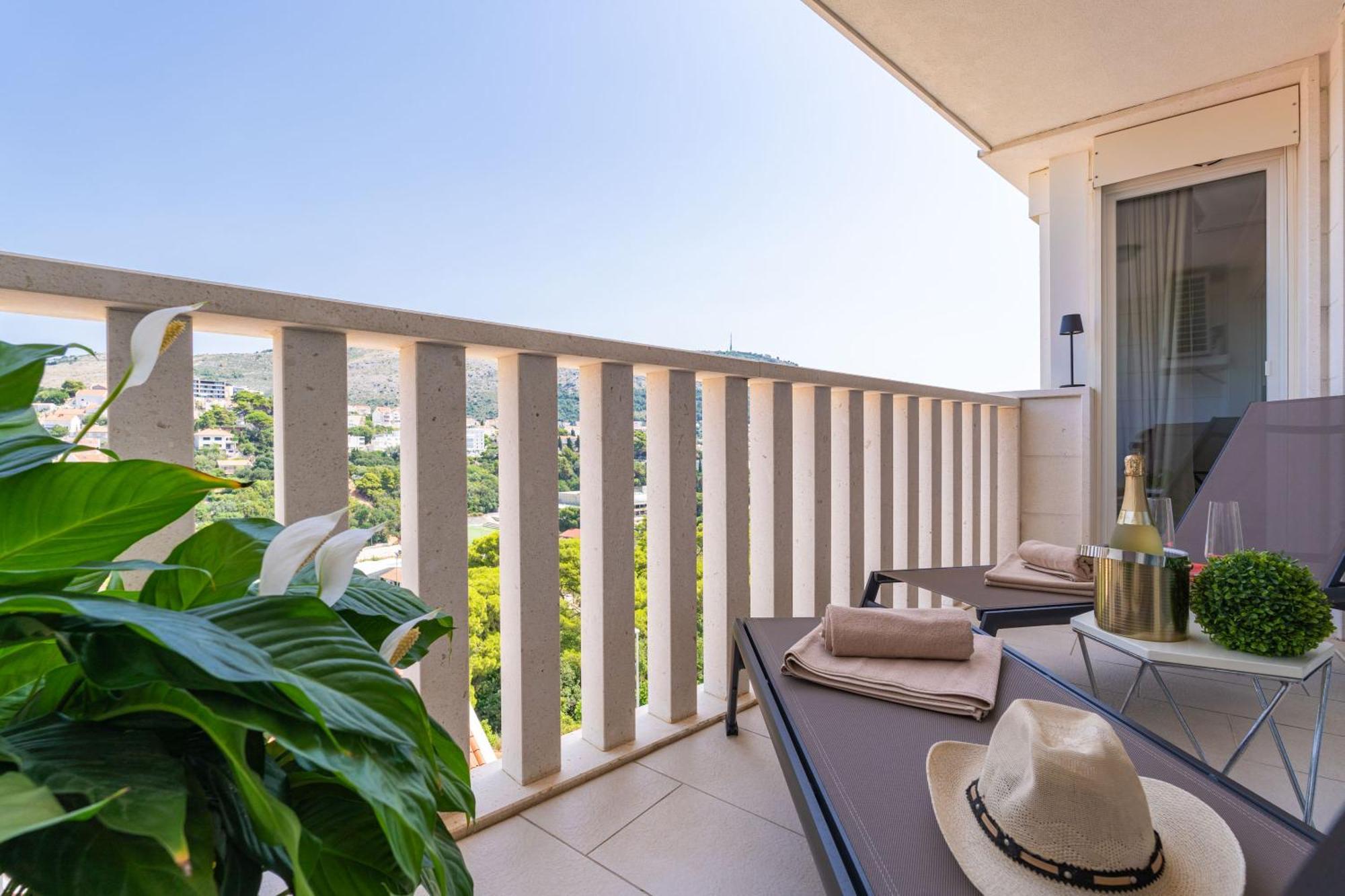 Apartment Apollo In Dubrovnik With Sea View Екстер'єр фото